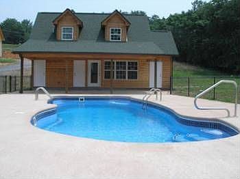 4th image of 3540 River Front Ln