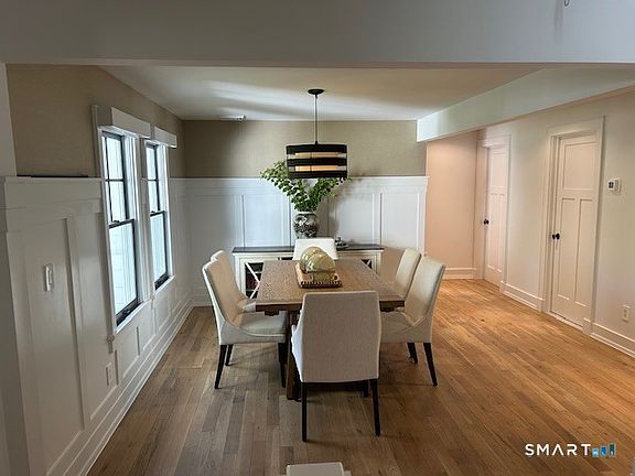 3rd image of 192 New Canaan Road