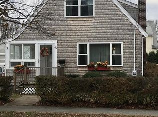 64 White St, Quincy, MA 02169