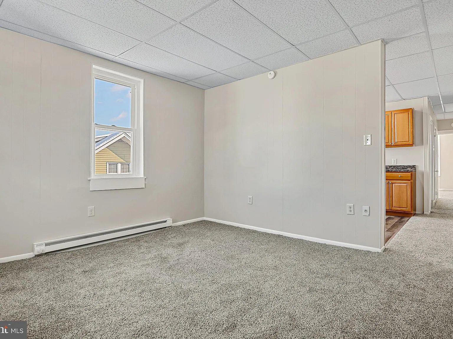 2 bed, 700 sqft, $1,295 — Photo 3