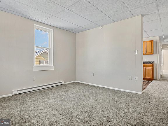 3rd image of 419 6th St #2