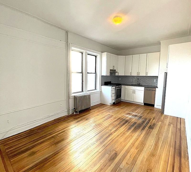 1st image of 350 7th St #2C