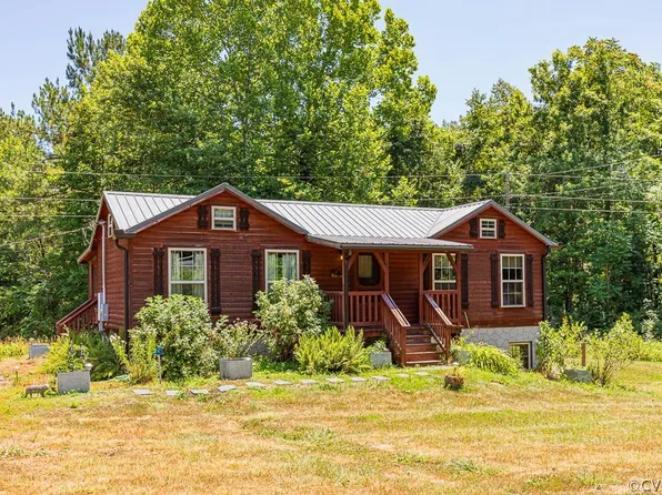 13 Trices Lake Rd, Columbia, VA 23038