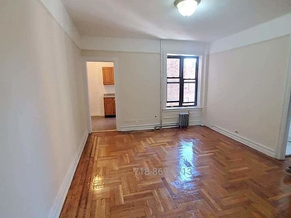 3rd image of 15 E 18th St #D1