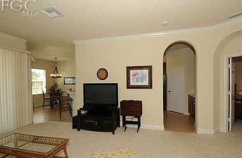4th image of 14100 Cambridge Dr APT 202