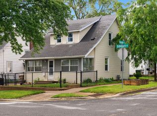 1740 Schlimgen Ave, Madison, WI 53704