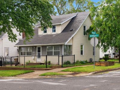 1740 Schlimgen Avenue, Madison, WI, 53704