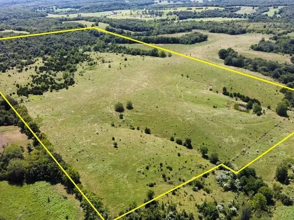 1 Harris Rd, California, MO 65018