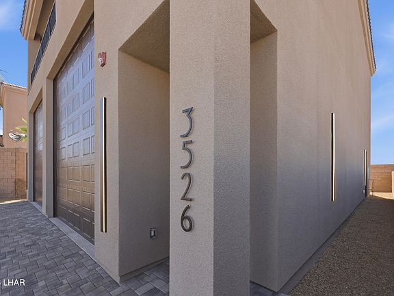 3rd image of 3526 Lanai Ln