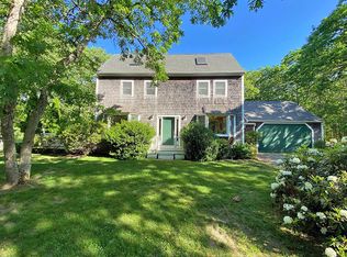 46 Crow Hollow Rd, West Tisbury, MA 02575 | MLS #41442 | Zillow