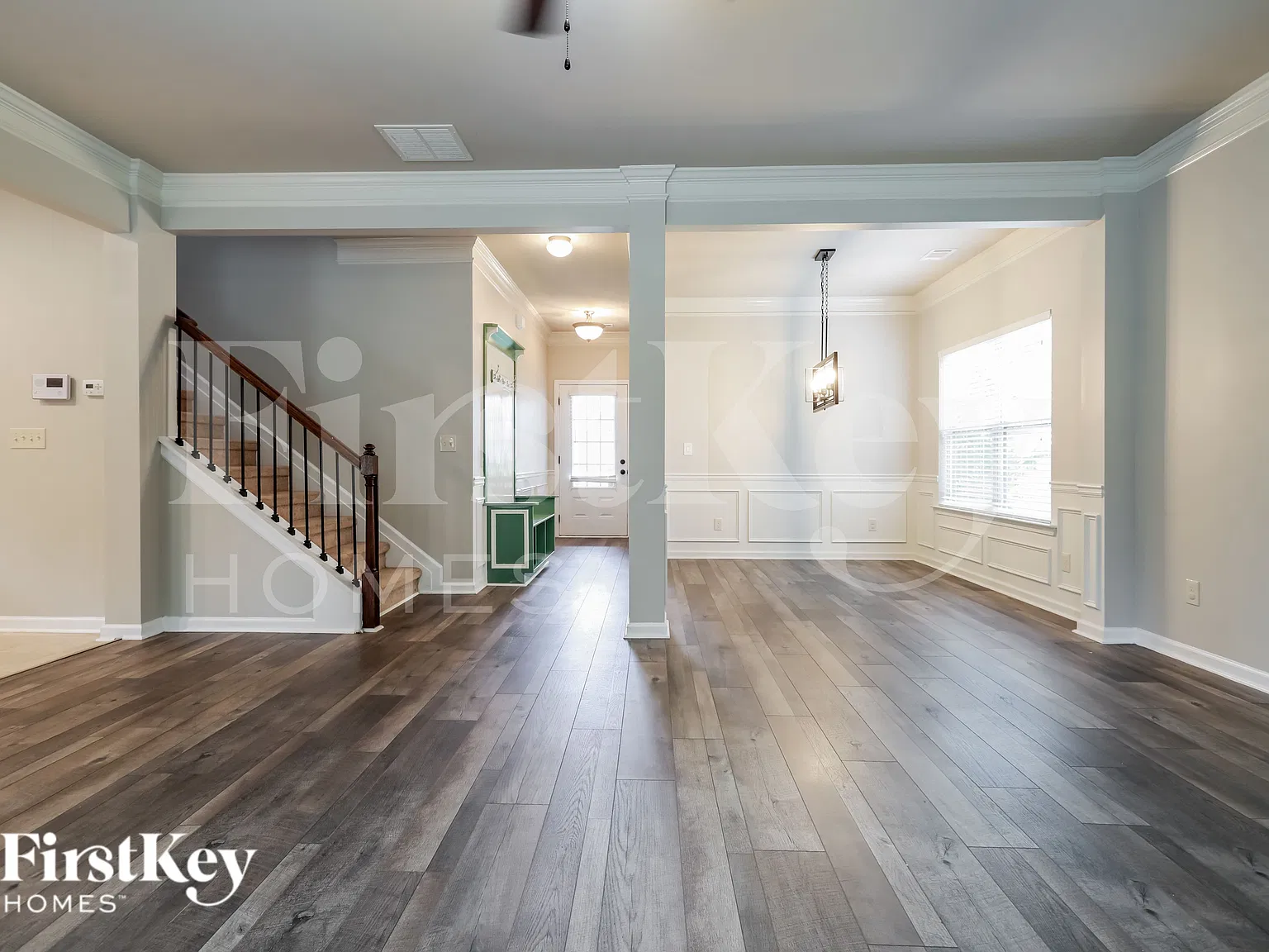 4 bed, 2.5 bath, 2082 sqft, $2,435 — Photo 4
