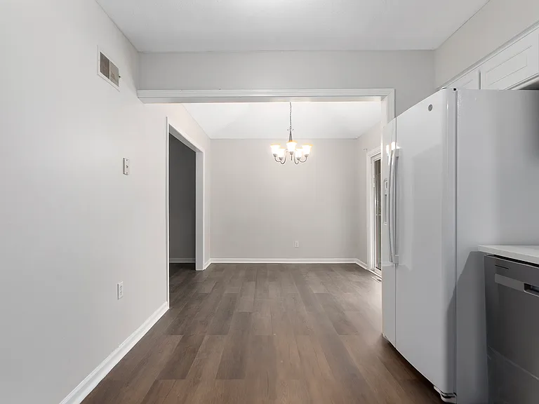 7115 Robin Ln — Photo 8