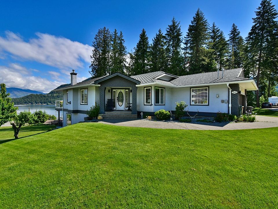 1st image of 2860 Marine Dr