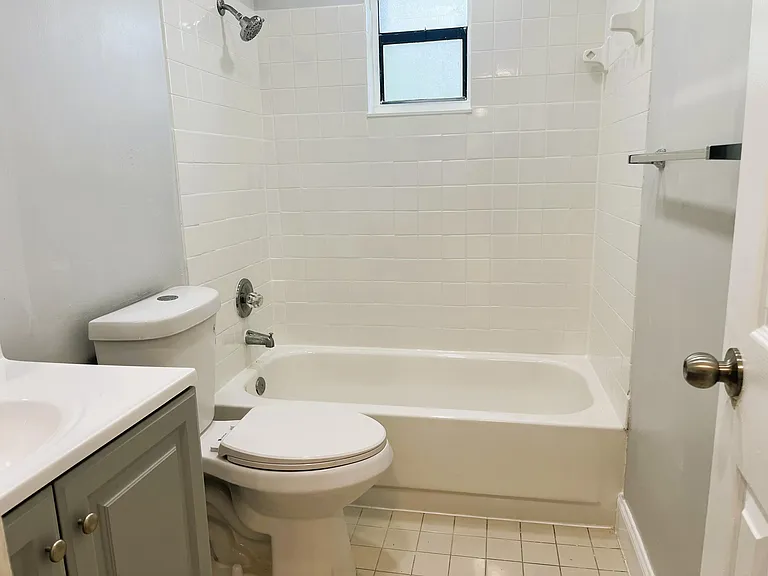 6144 SW 35th St #3 — Photo 11