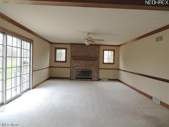 4th image of 270 Russo Dr