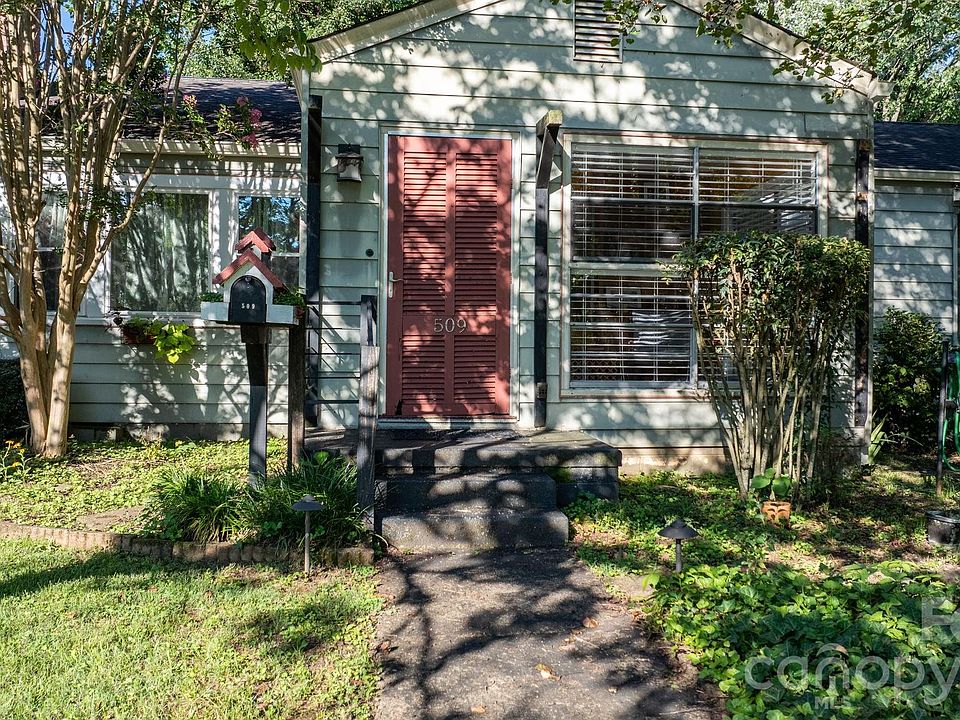 1st image of 509 Westview St SW