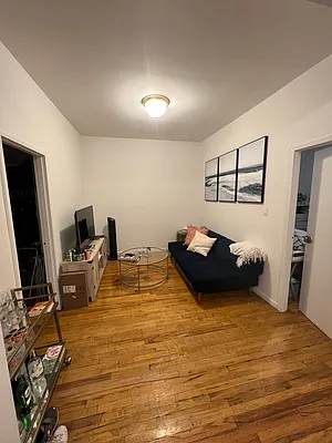Rented by CitySites Real Estate Group | media 6
