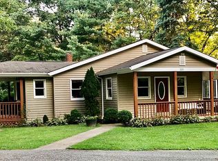 205 Noel Crest Dr, Mars, PA 16046