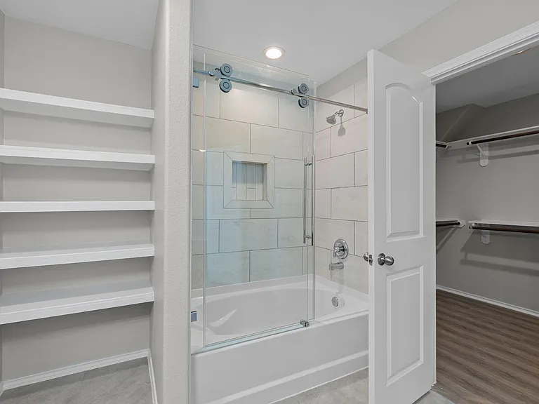 10146 Shagbark Hickory Ct — Photo 21