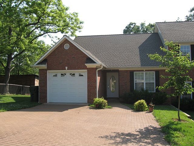 Attached Garage