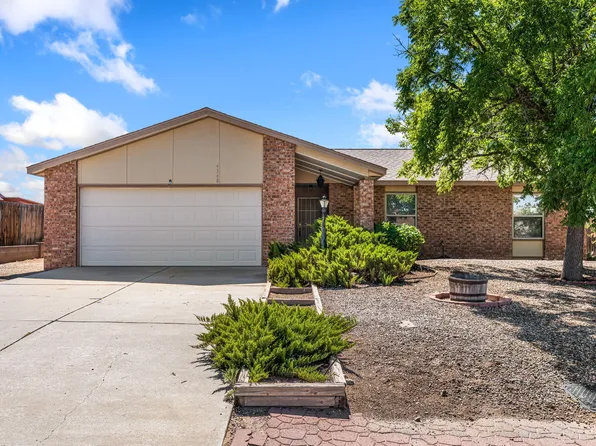 4340 Pumice Dr NE, Rio Rancho, NM 87124