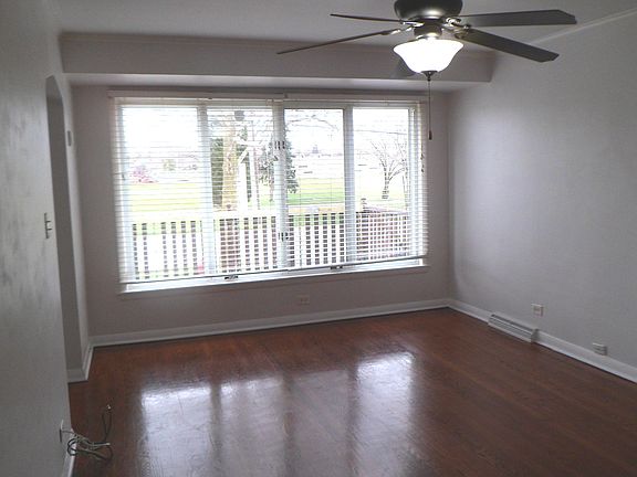 4th image of 10744 S Kostner Ave