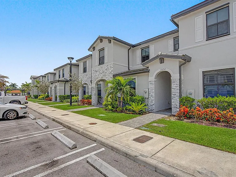 13250 SW 285th St — Photo 24