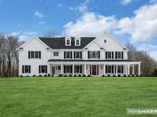 87 Silver Hill Road, Ridgefield, CT 06877