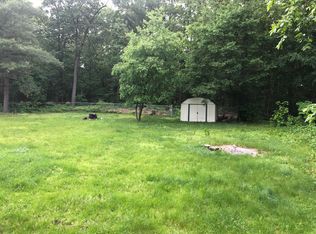 2011 Pleasant Oak Dr, Muskegon, MI 49445