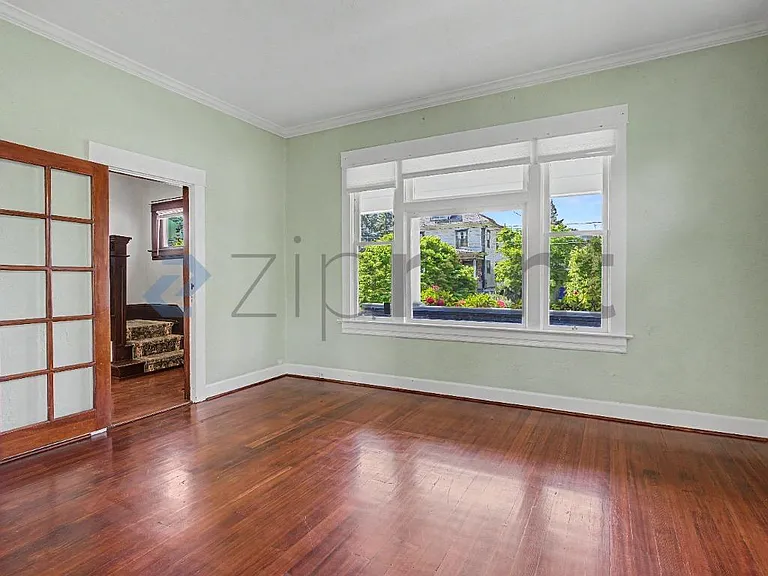 7820 N Van Houten Ave — Photo 8
