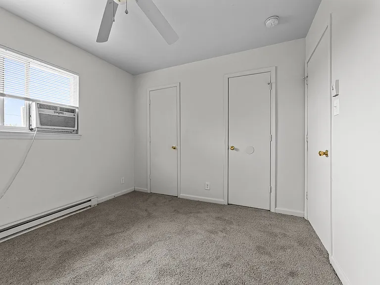 2 Bed, 1 Bath Townhome