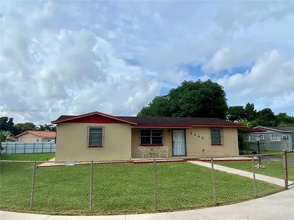 4440 NW 181st St, Miami Gardens, FL 33055