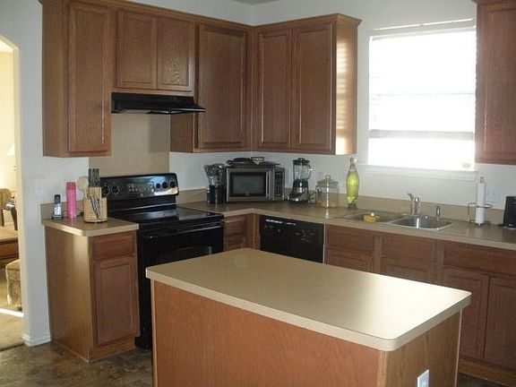 4th image of 13233 Alyssum Dr