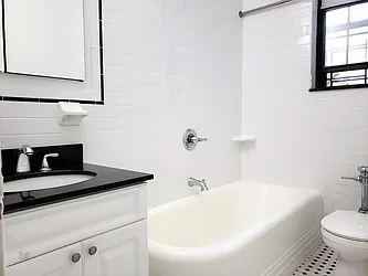 Rented by Hillel Realty Group