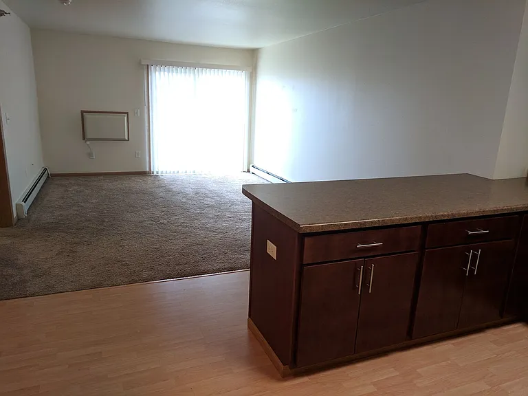 West Lake III Apartments — Photo 43