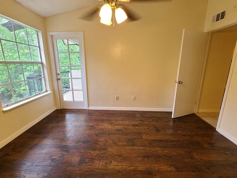 1948 Lake Atriums Cir #121 — Photo 10