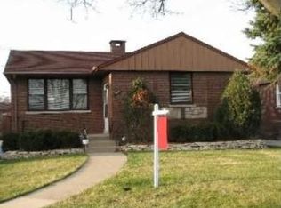 1942 Balmoral Ave, Westchester, IL 60154