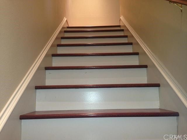 2nd image of 5 Elmhurst St