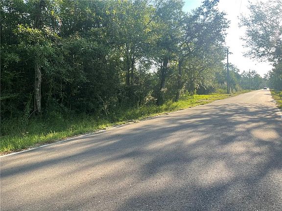 2nd image of Laurent Rd