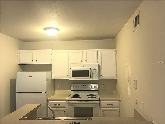 3rd image of 5291 Images Cir APT 206