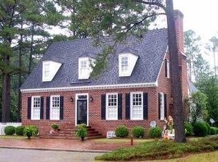 108 Fox Croft Ln, Clinton, NC 28328