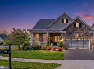6165 Chancellorsville Dr, Gainesville, VA 20155