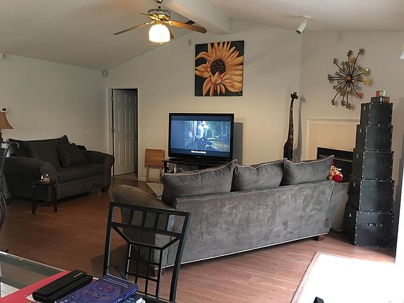 3rd image of 7911 Loch Ness Ct