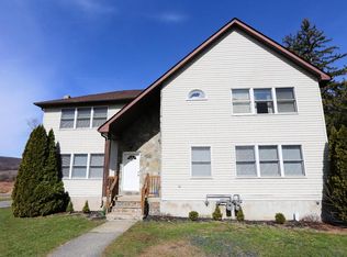 221 Vineyard Ave, Highland, NY