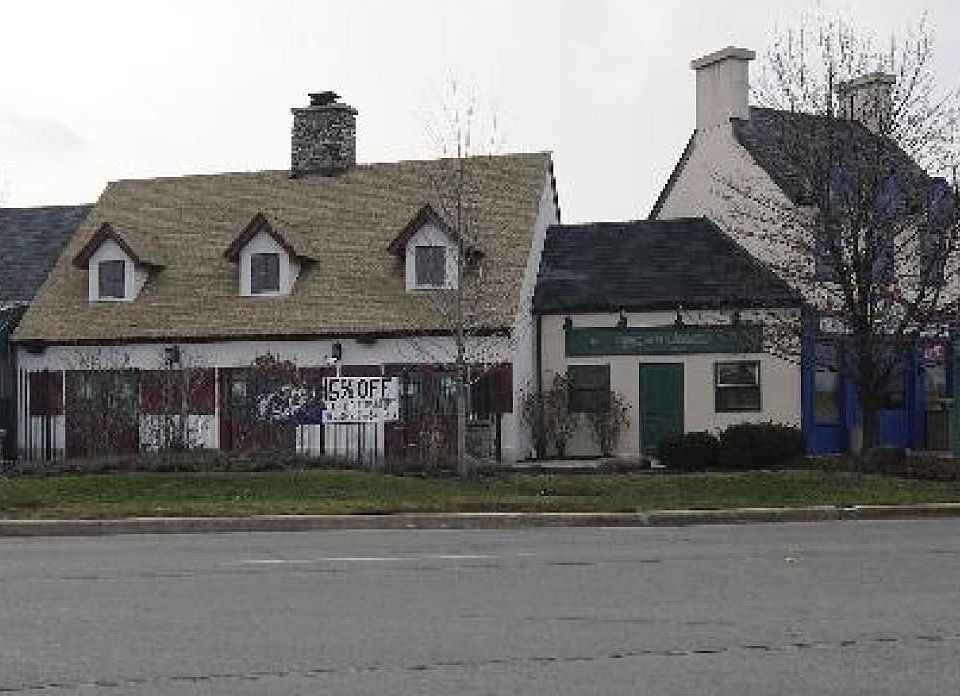 1st image of 39 Orland Square Dr