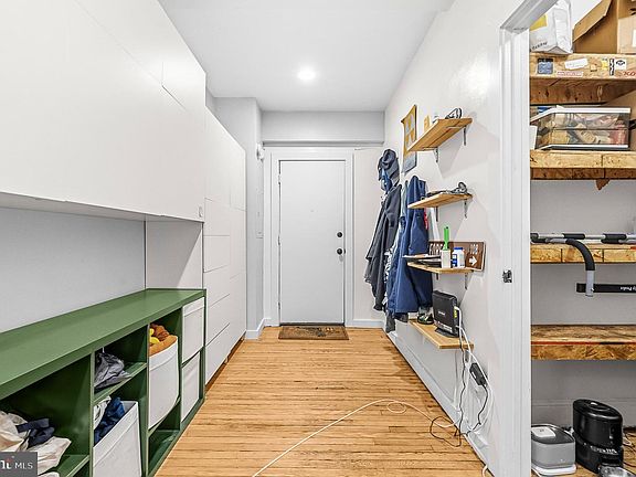 3rd image of 1457 Park Rd NW APT 102