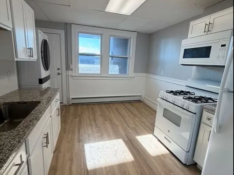 165 Park Rd #169 — Photo 2