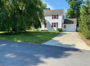 9 Godet Pl, Morristown, NJ 07960