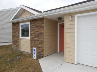524 Grainfield St, Manhattan, KS 66502
