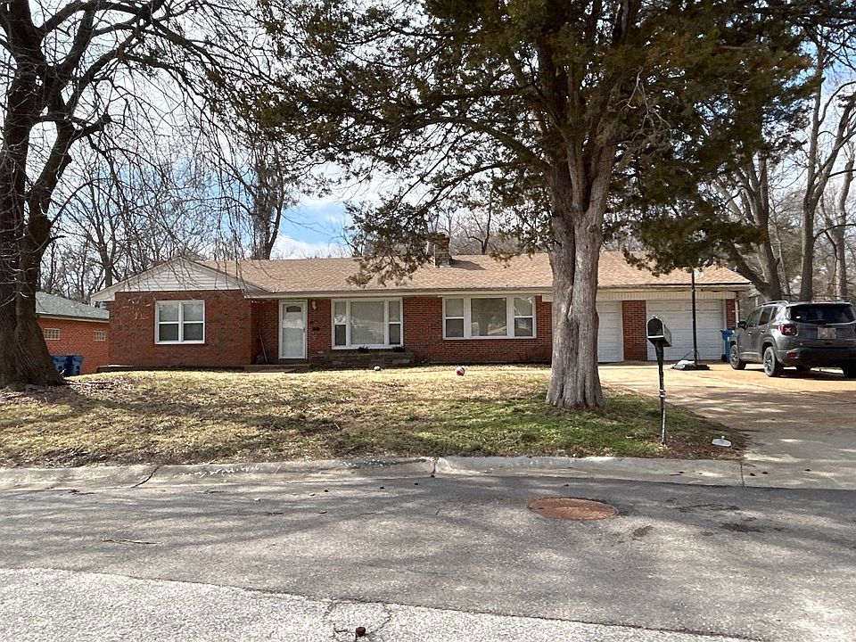 1st image of 47 S Floridale Ave